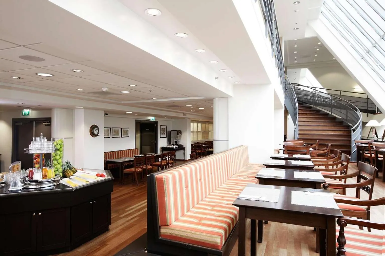 Nh Amsterdam Noord Otel