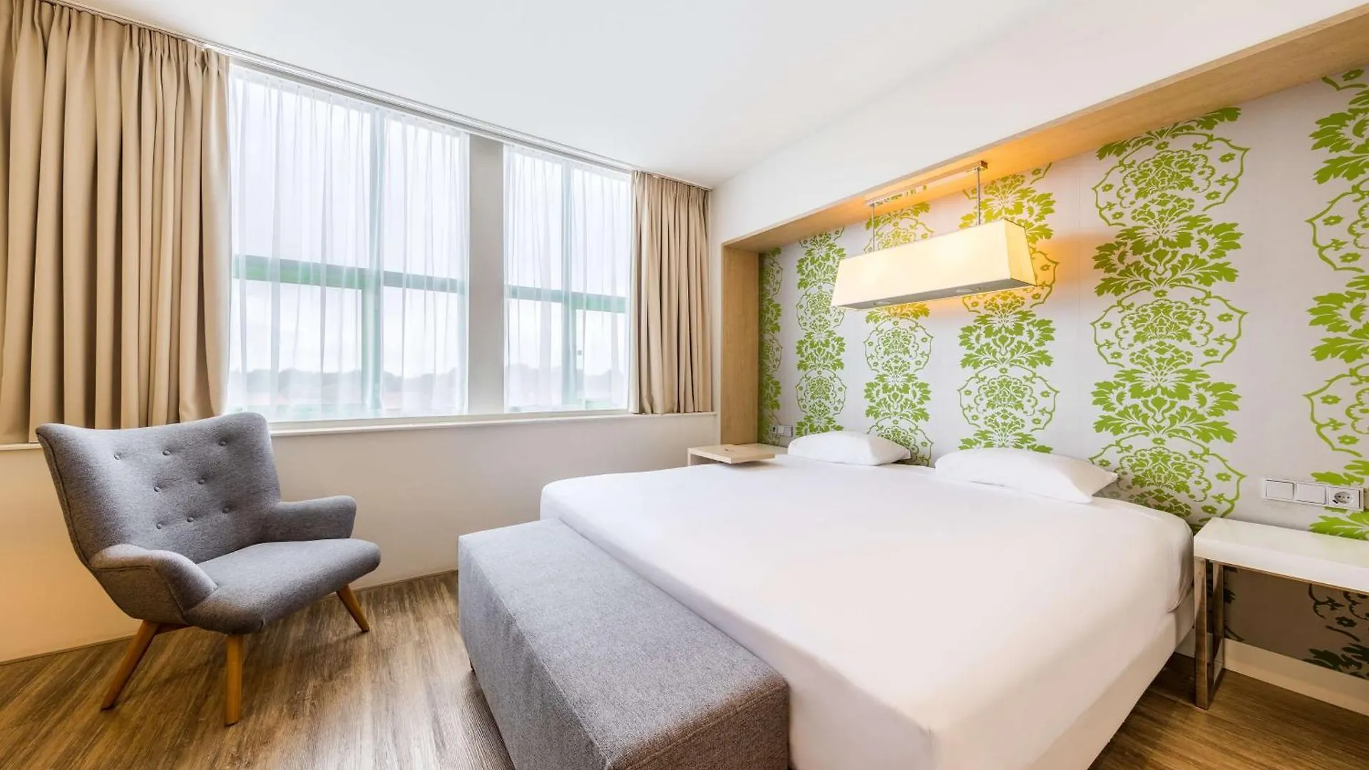 Nh Amsterdam Noord Otel