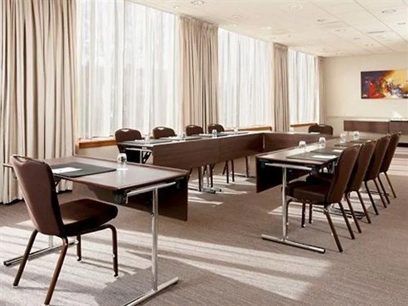 Nh Amsterdam Noord Otel
